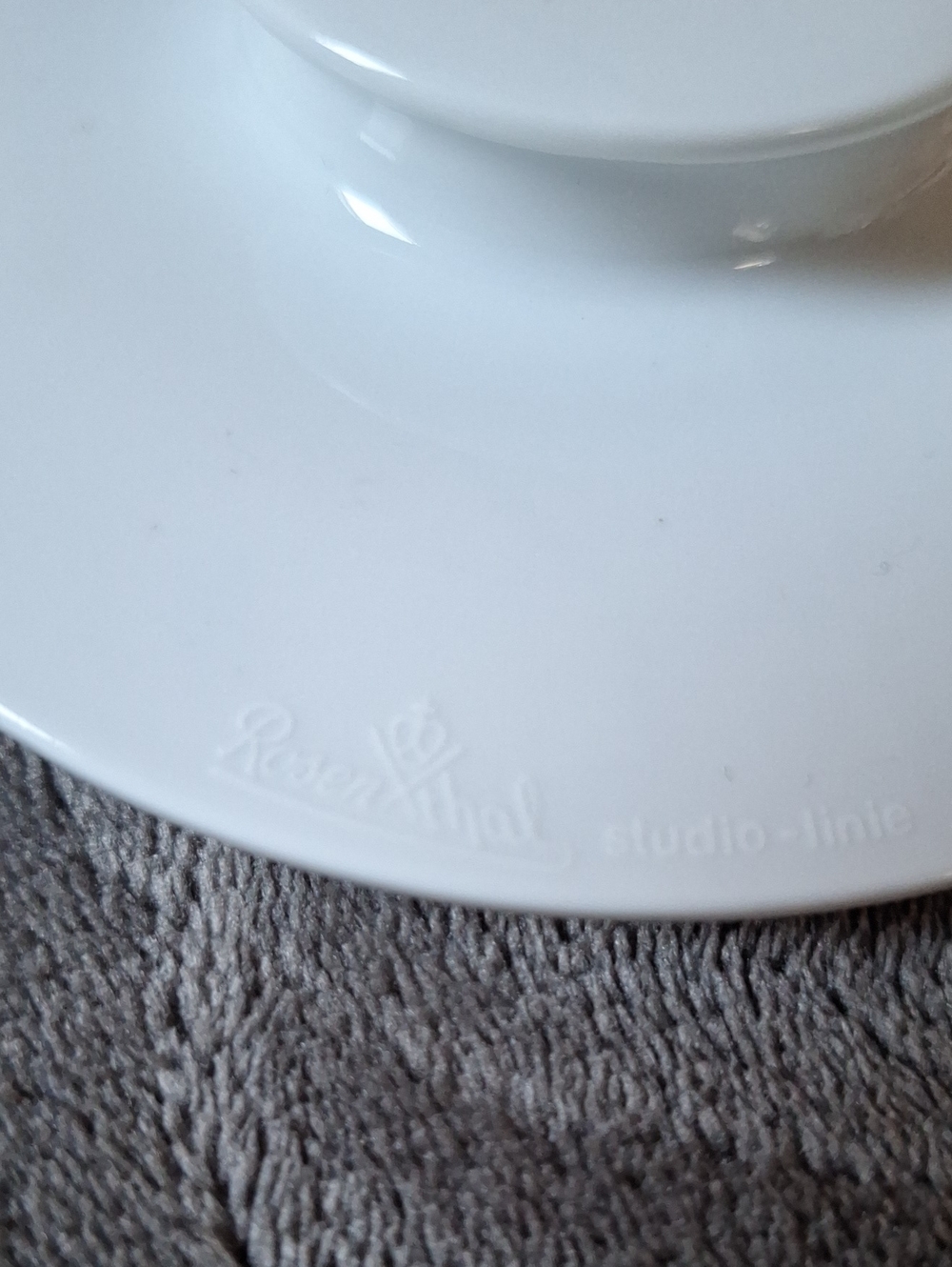 Rosenthal Tea Pot - Picture 4 of 11